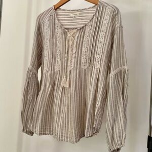 Max Studio boho peasant blouse